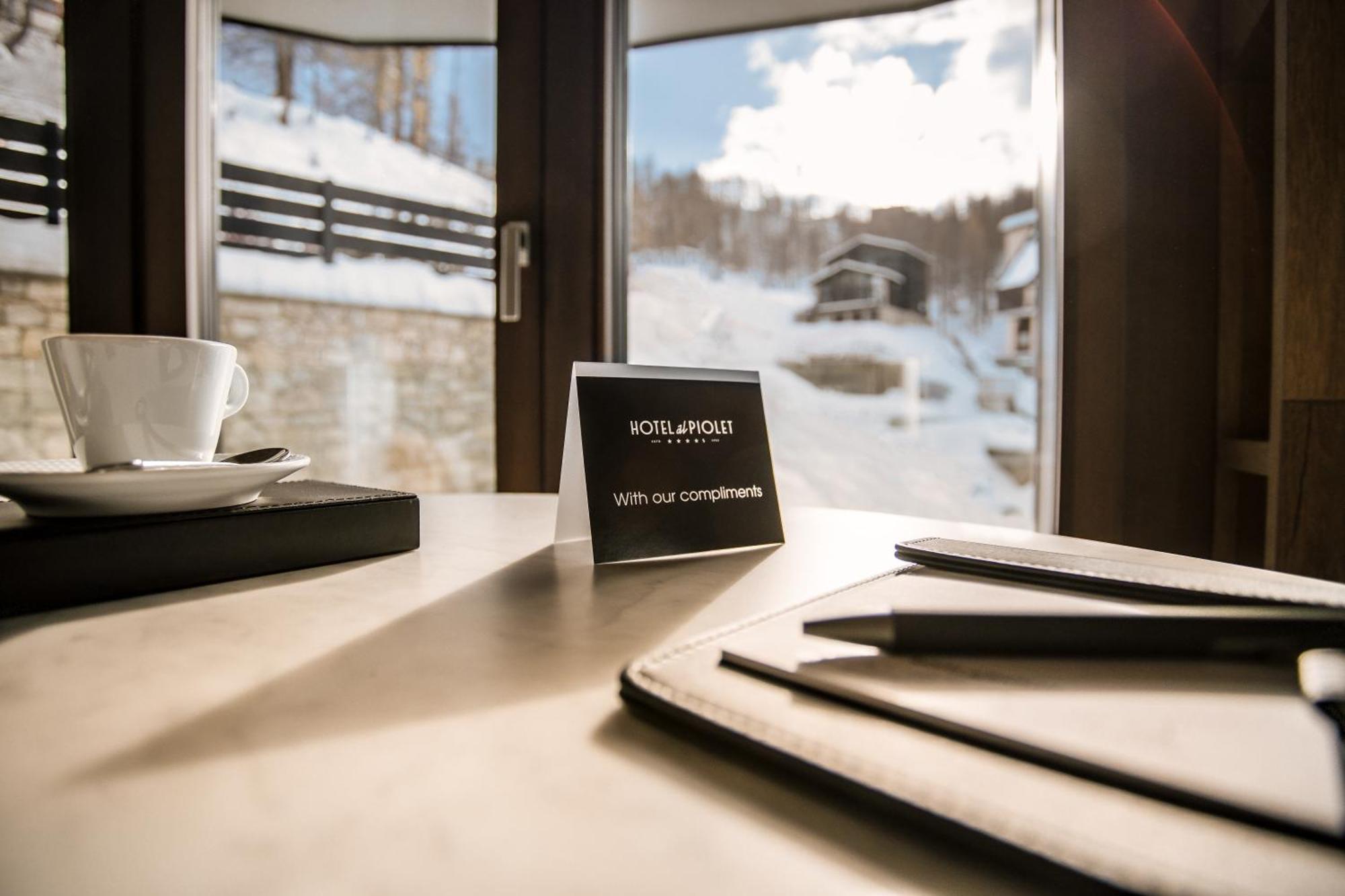 Hotel Al Piolet Breuil-Cervinia Kültér fotó